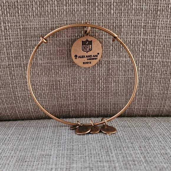 Alex And Ani NFL Bracelet JETS Gold Tone Wrist Band Jewelry New - Picture 10 of 10